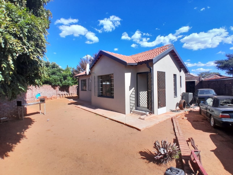 3 Bedroom Property for Sale in Kathu Northern Cape